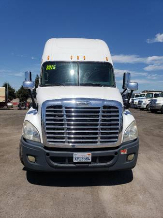 2015 FREIGHTLINER CASCADIA for sale in Bakersfield, CA – photo 9
