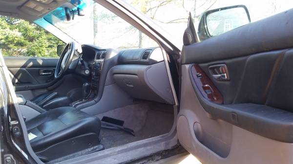 2000 Subaru Legacy Outback - cars & trucks - by owner - vehicle... for sale in Hope, ME – photo 2