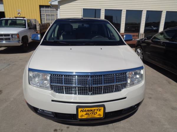 2008 Lincoln MKX AWD 4dr Leather Sunroof - - by dealer for sale in Marion, IA – photo 2
