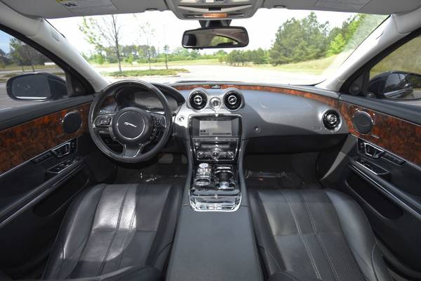 2015 Jaguar XJ 4dr Sedan RWD Ultimate Black Me for sale in Gardendale, AL – photo 9