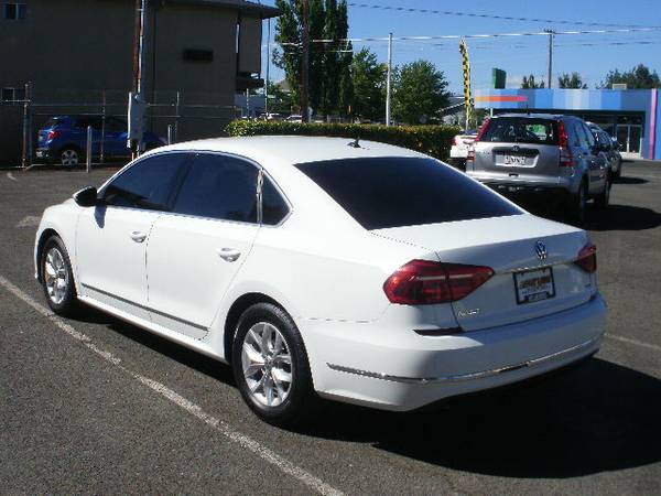 2016 VW PASSAT S - HOMEOF "YES WE CAN" FINANCING - cars & trucks -... for sale in Medford, OR – photo 5