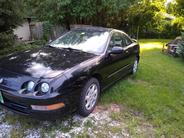 Acura Integra 1996 - cars & trucks - by owner - vehicle automotive... for sale in Burlington, VT – photo 4
