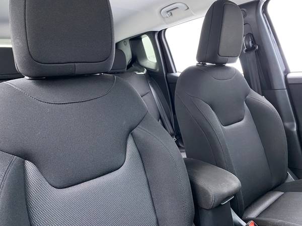 2019 Jeep Renegade Sport SUV 4D suv Black - FINANCE ONLINE - cars &... for sale in Lakeland, FL – photo 18