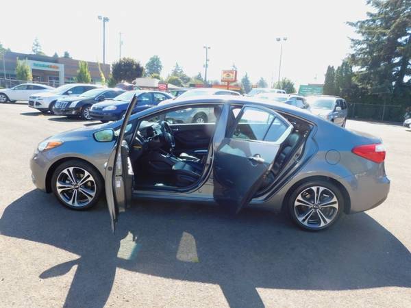 2016 Kia Forte EX *Fully Loaded! 35 MPG!* CALL/TEXT! - cars & trucks... for sale in Portland, OR – photo 16