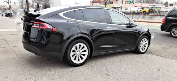 2018 Tesla Model X 75D AWD - - by dealer - vehicle for sale in elmhurst, NY – photo 14