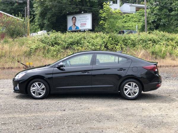 2020 HYUNDAI ELANTRA SEL LOADED LIKE NEW ONLY 2400MILES - cars &... for sale in Portland, WA – photo 2