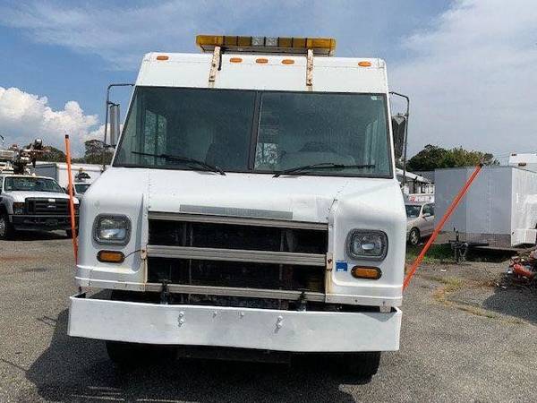 2004 Freightliner MT-55 16 FOOT STEP VAN GREAT - cars & trucks - by... for sale in Massapequa Park, NY – photo 2
