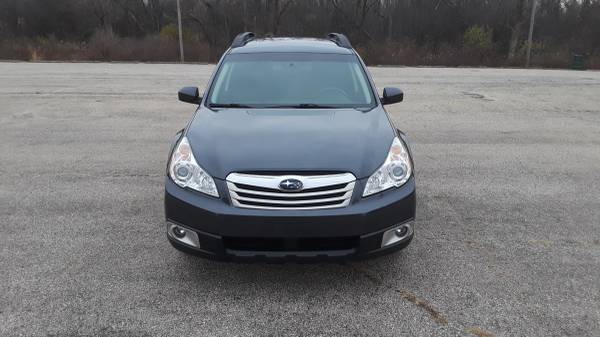 2012 Subaru Outback 2.5L AWD - cars & trucks - by owner - vehicle... for sale in Medinah, IL – photo 3