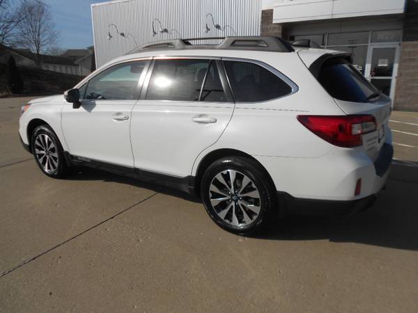 2016 Subaru Outback 2.5i Limited - cars & trucks - by dealer -... for sale in Iowa City, IA – photo 8
