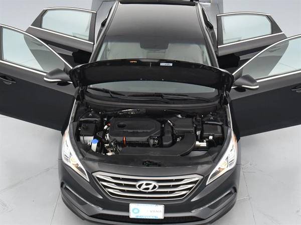 2015 Hyundai Sonata Sport Sedan 4D sedan Black - FINANCE ONLINE for sale in Chicago, IL – photo 4