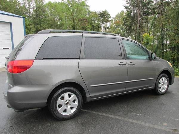 2004 Toyota Sienna LE 7 Pass. CHEAP! NICE!, Gray for sale in Winston Salem, NC – photo 6