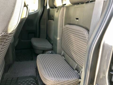 16, 999 2016 Nissan Frontier SV Extended Cab 4x4 99k Miles for sale in Belmont, MA – photo 15
