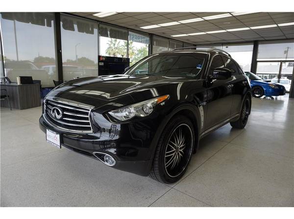 2015 Infiniti QX70 3 7 Sport Utility 4D WE CAN BEAT ANY RATE IN for sale in Sacramento , CA – photo 3