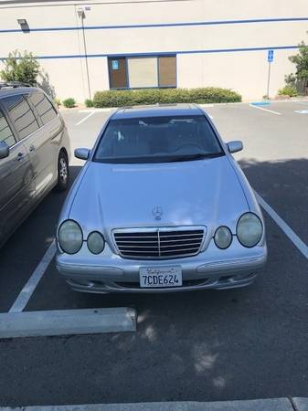 Mercedes Benz E320 (2000) for sale in San Mateo, CA – photo 2