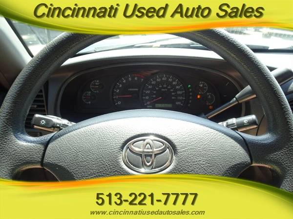 2005 Toyota Tundra SR5 Double Cab V8 4X4 - - by dealer for sale in Cincinnati, OH – photo 17
