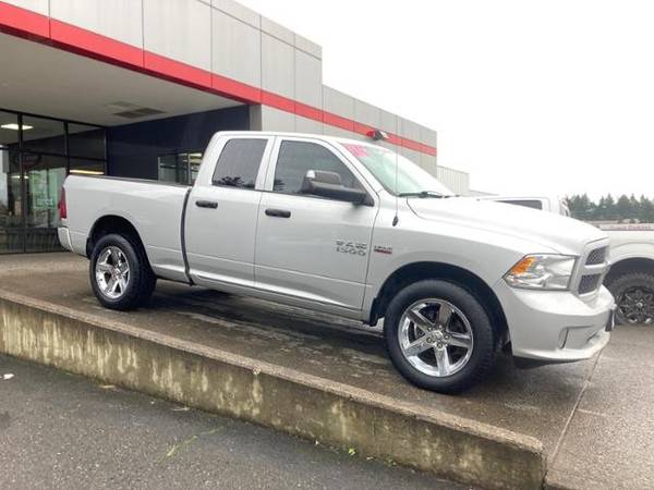 2014 Ram 1500 4x4 4WD Truck Dodge Quad Cab 140 5 Express Crew Cab for sale in Vancouver, OR – photo 9