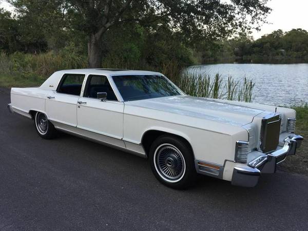 1977-1979 LINCOLN TOWN CAR WANTED (ARIZONA) for sale in Phoenix, AZ – photo 2
