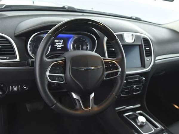 2018 Chrysler 300 300 Limited Sedan 4D sedan SILVER - FINANCE ONLINE for sale in Atlanta, GA – photo 2