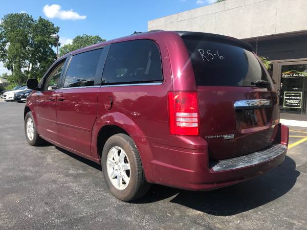 2008 Chrysler Town & Country Touring **4,950** for sale in Fort Wayne, IN – photo 6