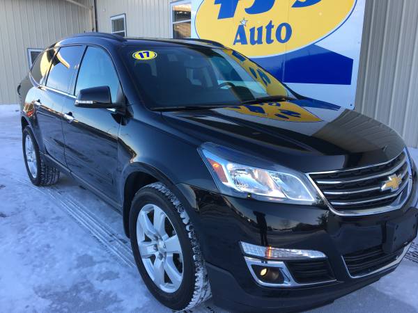2017 Chevrolet Traverse AWD LT - - by dealer - vehicle for sale in Wisconsin Rapids, WI – photo 2