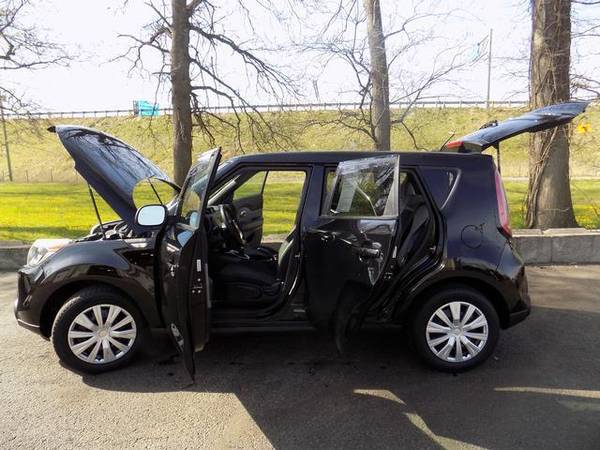 2014 Kia Soul 5dr Wgn Man Base - - by dealer - vehicle for sale in Norton, OH – photo 17