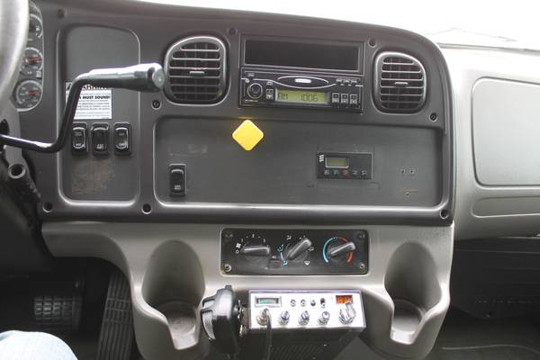 2006 FREIGHTLINER M2 106 CREW CAB 11' FLATBED CUSTOM HAULER TRUCK -... for sale in WINDOM, MN – photo 19
