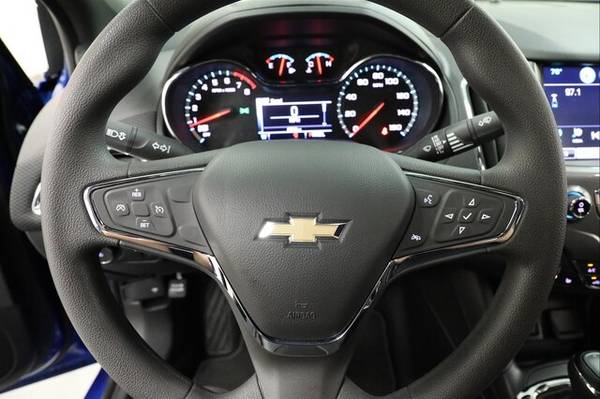 2016 Chevrolet Cruze LT Auto for sale in Menomonie, WI – photo 12