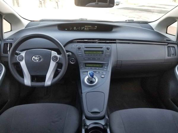 2011 Toyota prius hybrid Clean Title excellent condetion - cars & for sale in Surprise, AZ – photo 11