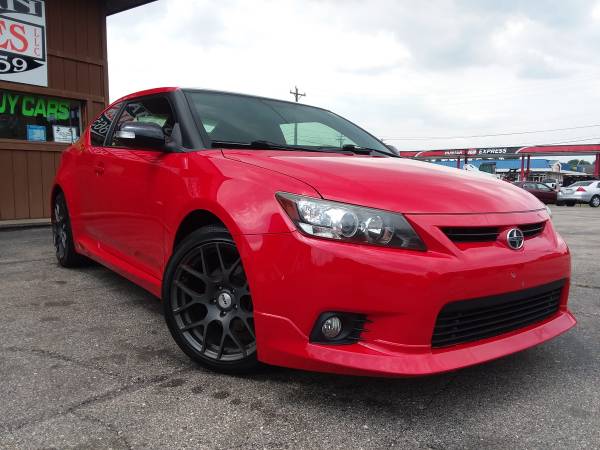 2013 SCION TC (NEW TIRES) LOW MILES 6 SPEED for sale in Franklin, OH – photo 2
