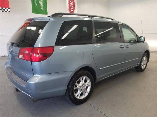 2005 Toyota Sienna 5dr LE AWD -EASY FINANCING AVAILABLE for sale in Bridgeport, CT – photo 4