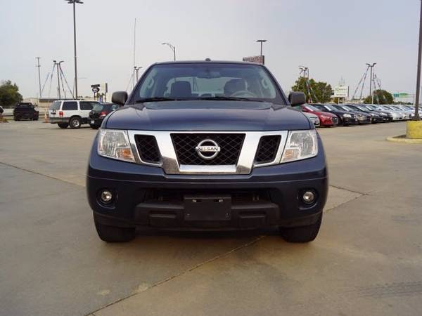 2013 Nissan Frontier SV - cars & trucks - by dealer - vehicle... for sale in Wichita, KS – photo 10