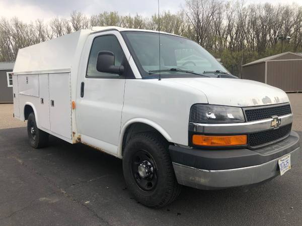 2005 Chevrolet Express Cutaway Work Van Ready for Work - cars & for sale in Stockholm, WI – photo 14