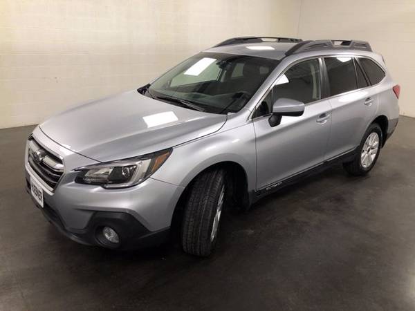 2018 Subaru Outback Ice Silver Metallic *WHAT A DEAL!!* - cars &... for sale in Carrollton, OH – photo 4