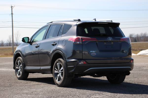 2018 TOYOTA RAV4 - - by dealer - vehicle automotive sale for sale in Middlebury, VT – photo 7