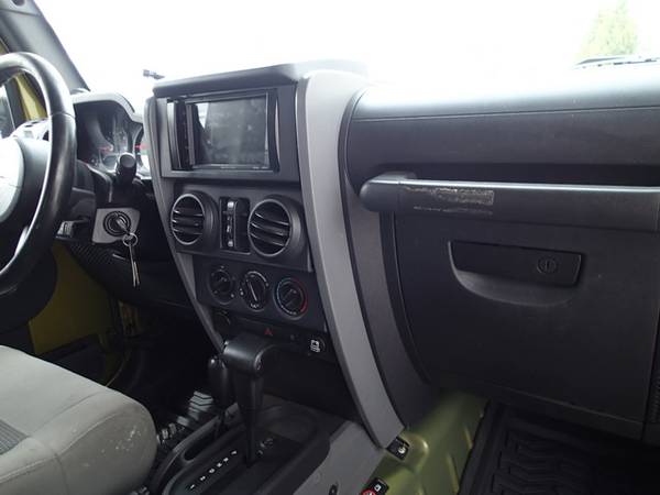 2008 Jeep Wrangler unlimited, 6 cyl, auto, 4 inch lift, SHARP! for sale in Chicopee, MA – photo 16