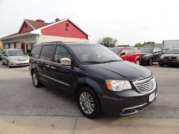2016 Chrysler Town & Country Touring L - - by dealer for sale in Baltimore, MD – photo 9