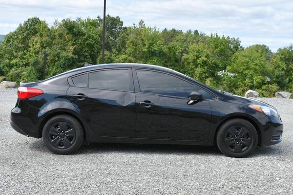2015 *Kia* *Forte* *LX* - cars & trucks - by dealer - vehicle... for sale in Naugatuck, CT – photo 6
