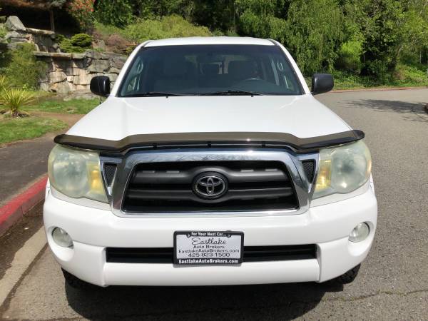 2006 Toyota Tacoma Double Cab SR5 4WD - Clean title, 1owner for sale in Kirkland, WA – photo 2