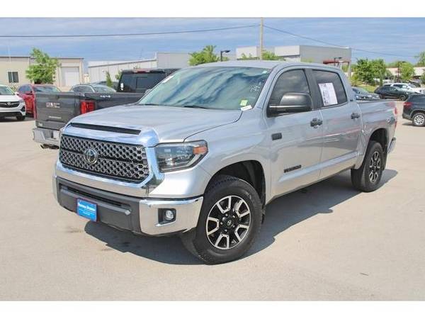 2019 Toyota Tundra SR5 - truck - - by dealer - vehicle for sale in Bartlesville, KS – photo 3