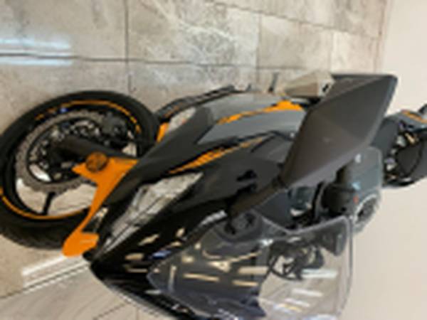 2018 Kawasaki Ninja 400 KRT Edition * 5,487 ORIGINAL MILES * - cars... for sale in Rancho Cordova, NV – photo 18