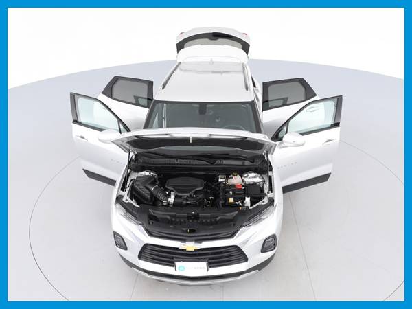 2020 Chevy Chevrolet Blazer 2LT Sport Utility 4D suv Silver for sale in Farmington, MI – photo 22
