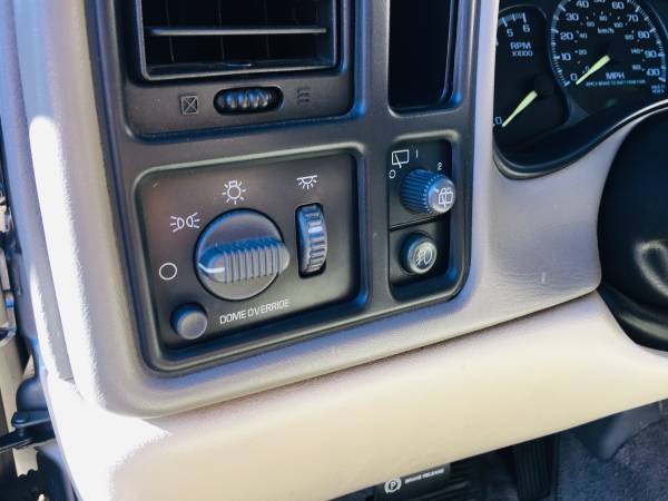 2000 chevy suburban 1500 for sale in Norco, CA – photo 10