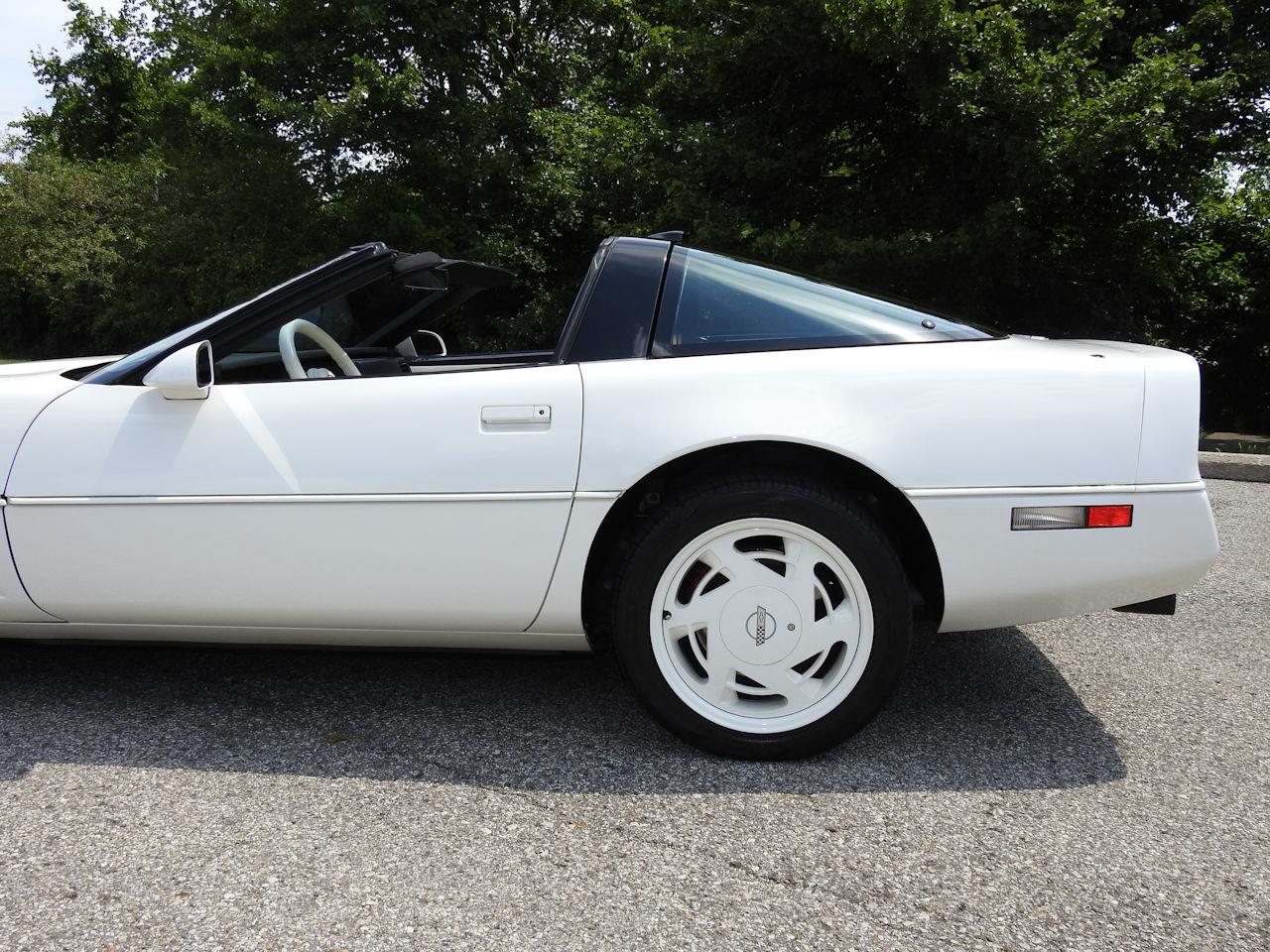 1988 Chevrolet Corvette for sale in O'Fallon, IL – photo 49