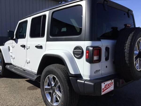 2020 Jeep Wrangler Unlimited Sahara suv White - - by for sale in Marshalltown , IA – photo 5