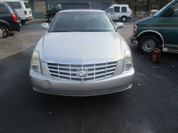 2006 Cadillac DTS luxury sedan - - by dealer - vehicle for sale in Clementon, NJ – photo 4