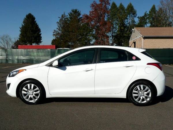 2016 *Hyundai* *Elantra GT* *5dr Hatchback Automatic - cars & trucks... for sale in Springfield, MA – photo 2