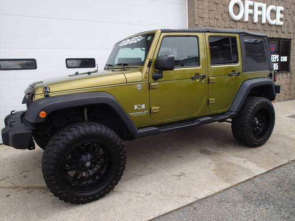 2008 Jeep Wrangler unlimited, 6 cyl, auto, 4 inch lift, SHARP! for sale in Chicopee, MA – photo 7