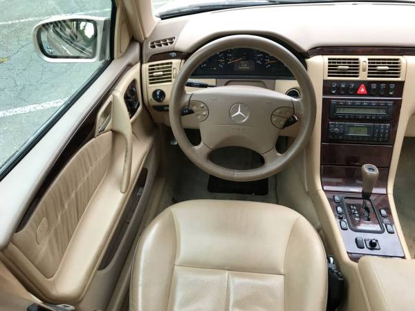 2000 Mercedes-Benz E-Class E 320 4dr Sedan - cars & trucks - by... for sale in Lynnwood, WA – photo 9