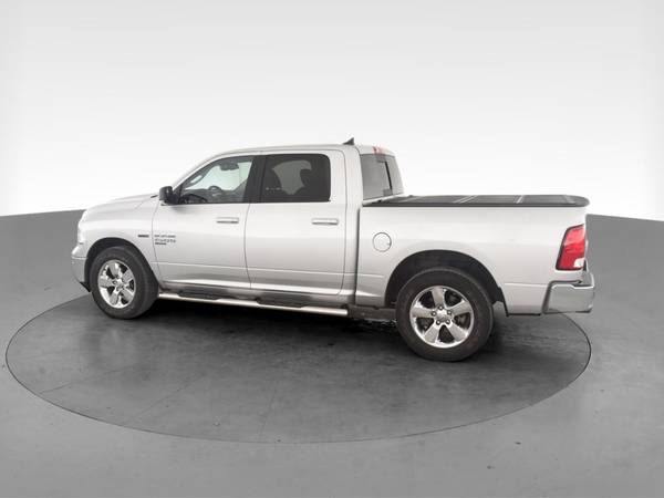 2019 Ram 1500 Classic Crew Cab Big Horn Pickup 4D 5 1/2 ft pickup -... for sale in Chicago, IL – photo 6