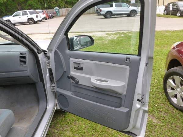 2005 Dodge Dakota V8 Quad Cab for sale in Tallahassee, FL – photo 11